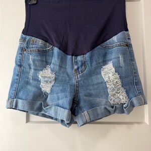 Pinkblush Maternity Women's Distressed Shorts size small